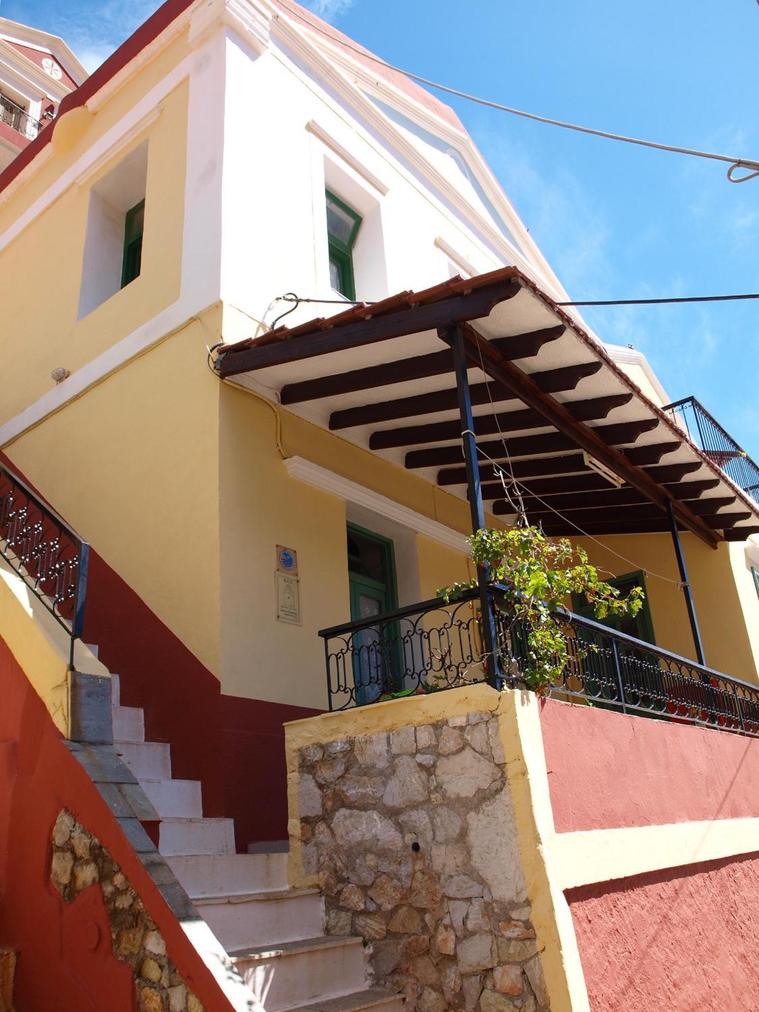 Marina Studios Symi Bagian luar foto