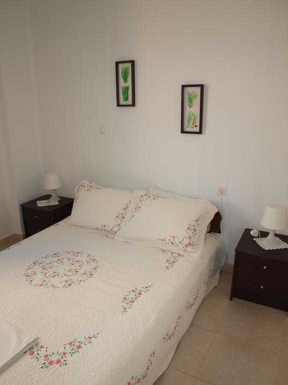 Marina Studios Symi Bagian luar foto