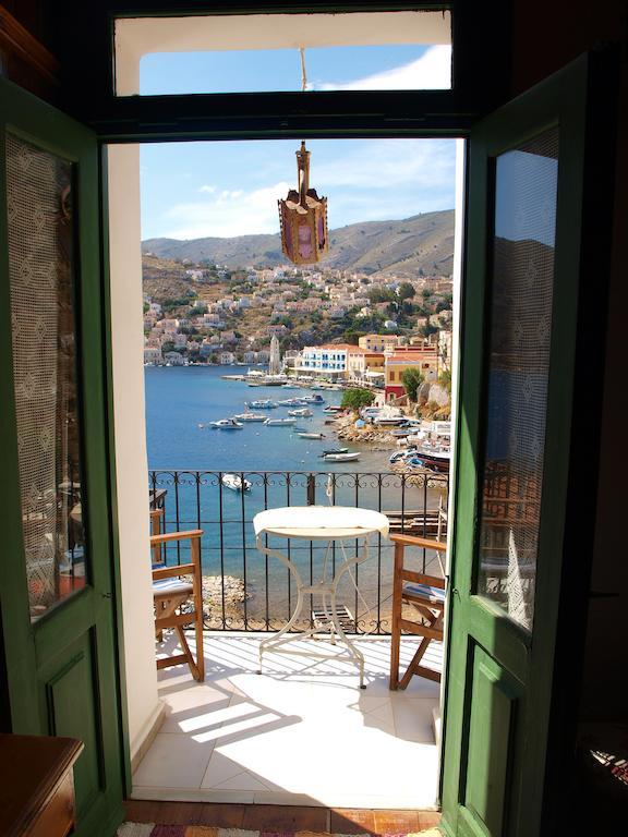 Marina Studios Symi Ruang foto