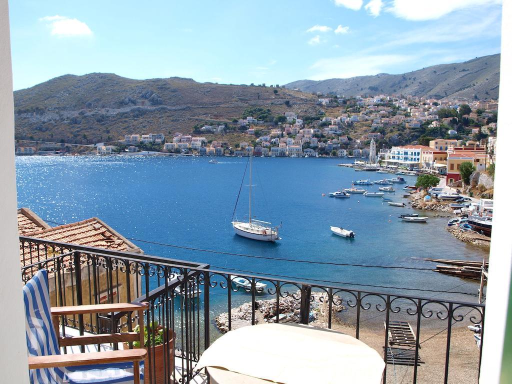 Marina Studios Symi Ruang foto