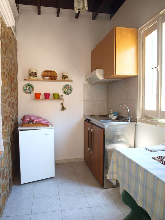 Marina Studios Symi Ruang foto